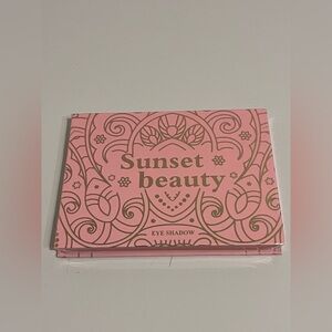 Sunset Beauty 12-Color Eye Shadow Palette